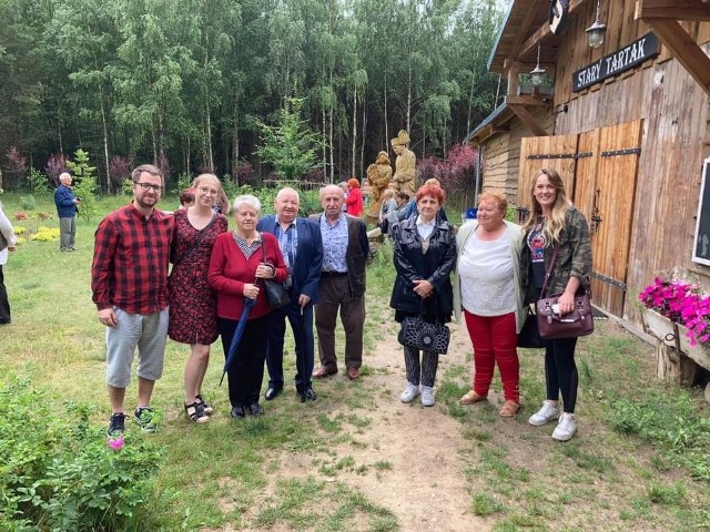 W kijewskim GOK-u przygotowano atrakcje dla nieco starszej młodzieży - wyjazd w Bory Tucholskie do Górniczej Wioski