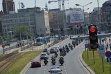 Wrocław: Kilkudziesięciu motocyklistów przejechało przez centrum miasta (ZDJĘCIA)