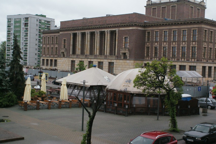 Na placu Wolności w centrum Dąbrowy Górniczej od lat było...