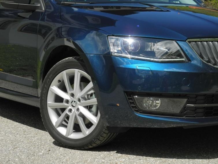 Pierwsza jazda: Skoda Octavia Combi – rodzinna salonka