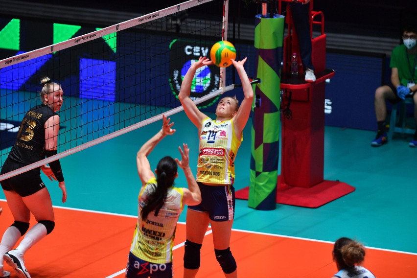 Joanna Wołosz w Weronie z Imoco Volley Conegliano wygrała...