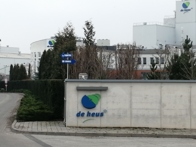 Siedziba i fabryka firmy De Heus przy ul. Lotniczej w Łęczycy