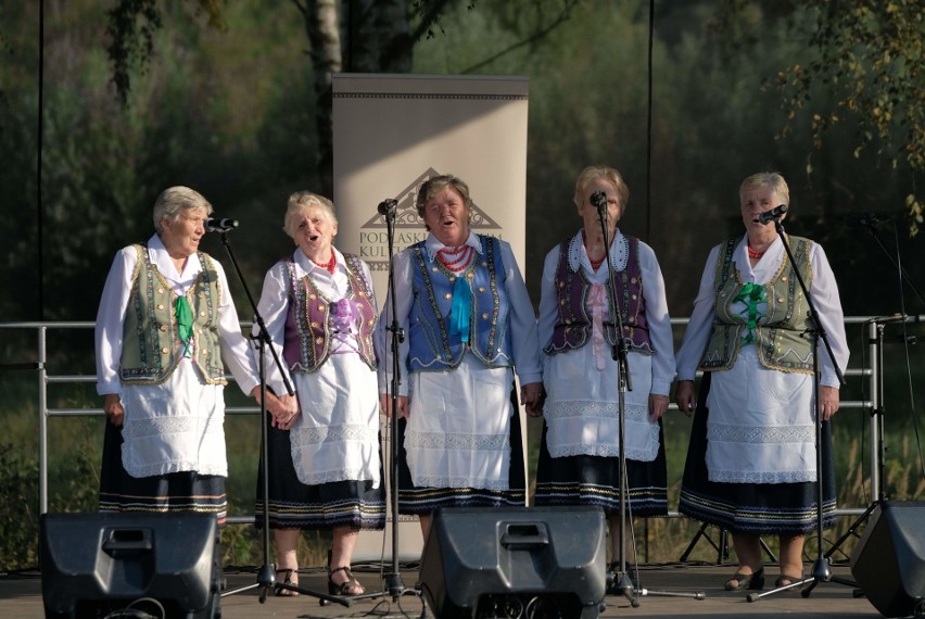 Podlaskie Muzeum Kultury Ludowej. Festyn Podlaskie Ziołami...