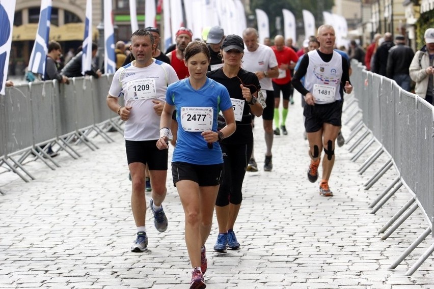 Maraton Wrocław - ZDJĘCIA - zawodnicy z numerami 1401 - 1600