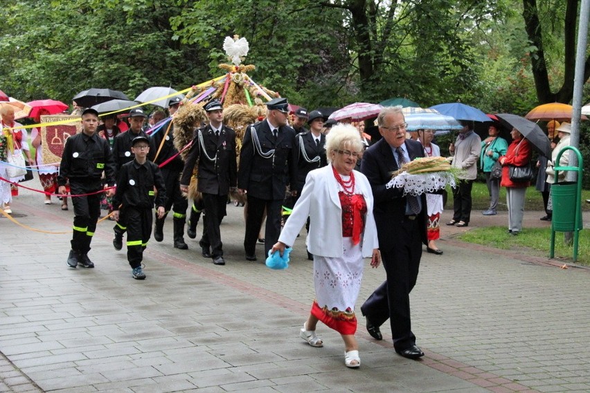 Miejskie dożynki odbywają się w niedzielę w Dąbrowie...