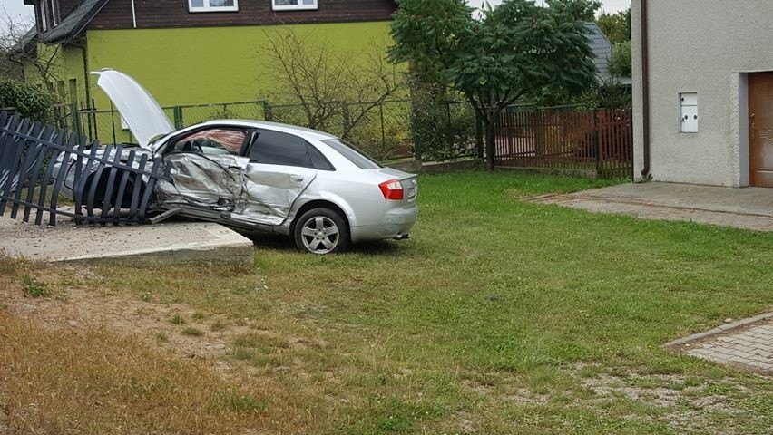 Wypadek w Olszewce, gm. Lelis, 07.09.2019. Zderzyły się audi...