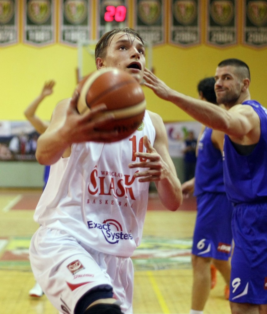 II liga koszykarzy: Śląsk Wrocław - Górnik Wałbrzych 69:64