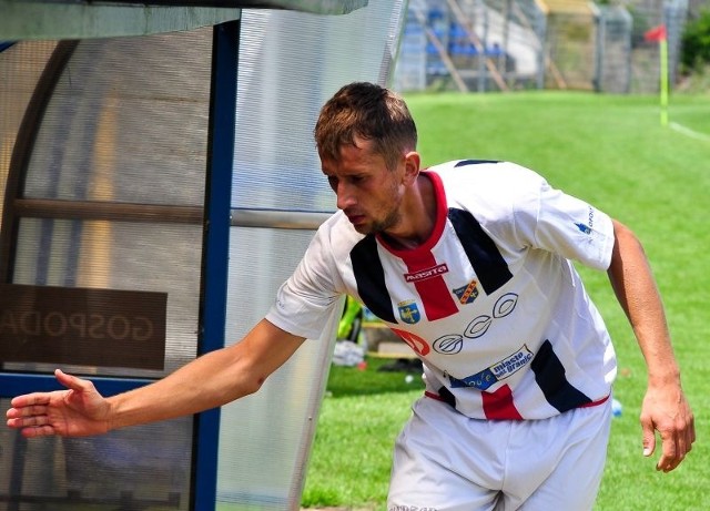 Krzysztof Gancarczyk był najlepszym piłkarzem na boisku. Zdobył gola i zanotował asystę.