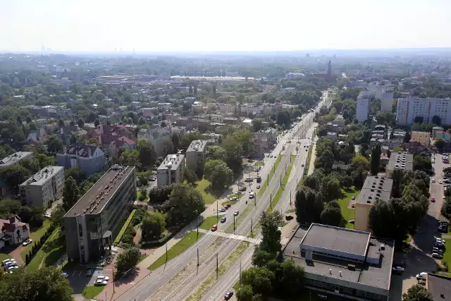 Z dachu sosnowieckiej Żylety widać prawie całe Zagłębie. I nie tylko.Zobacz kolejne zdjęcia. Przesuwaj zdjęcia w prawo - naciśnij strzałkę lub przycisk NASTĘPNE 