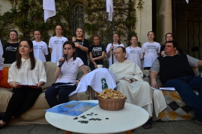 Lednica 2017: 3 czerwca spotkanie młodych nad Lednicą. To...