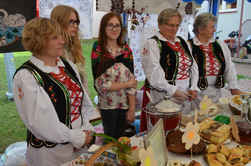 W Morawsku odbył się przegląd tradycyjnych portaw wiejskich