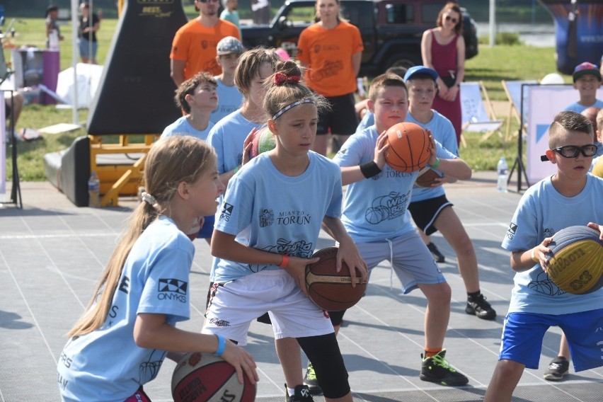 Wiśnia Basket Meeting - zobacz, co działo się na Błoniach Nadwiślańskich (zdjęcia)