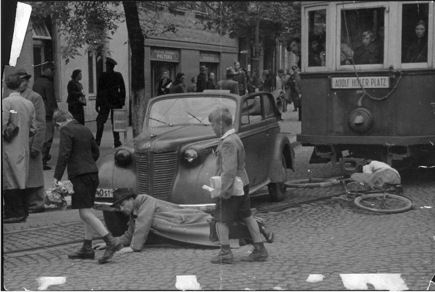 Opis obrazu: Wypadek z udziałem tramwaju typu SW1 (z...