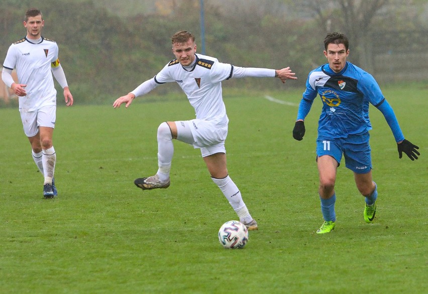 III liga: Pogoń II Szczecin - Gwardia Koszalin 6:1 [ZDJĘCIA]