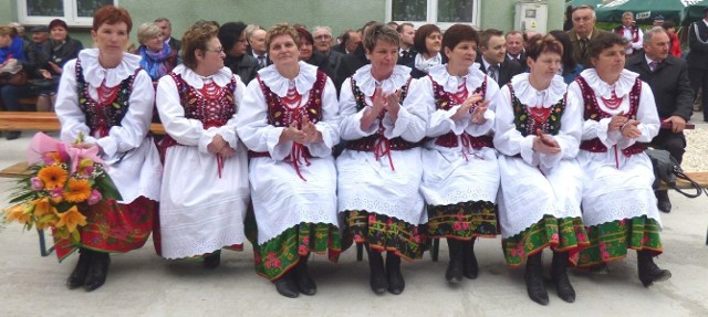 Rosiejowianki już odliczają godziny do występu w Skalbmierzu. Koncert na Dożynkach Powiatowych 2014 wpisuje się w ramy obchodów jubileuszu 25-lecia zespołu.