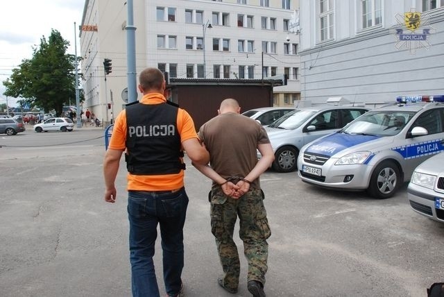 Gdańsk: Zatrzymano dwóch mężczyzn z materiałami wybuchowymi. Do czego chcieli je wykorzystać? [FOTO]