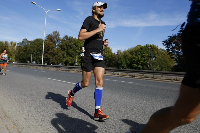 Uczestnicy Maratonu Warszawskiego 2018. Więcej zdjęć...