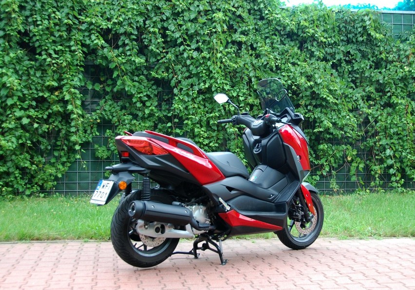 Yamaha XMAX 125...