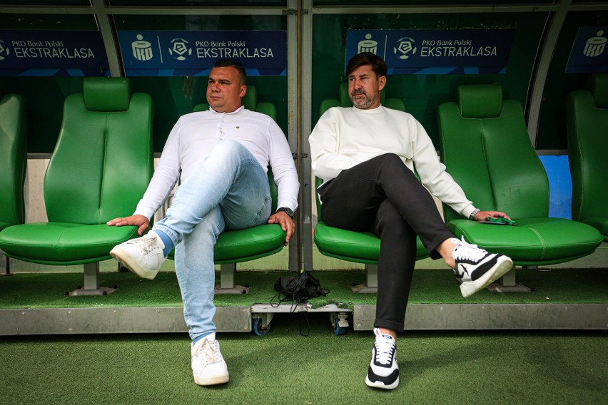 Łukasz Masłowski (z prawej) i trener Adrian Siemieniec -...