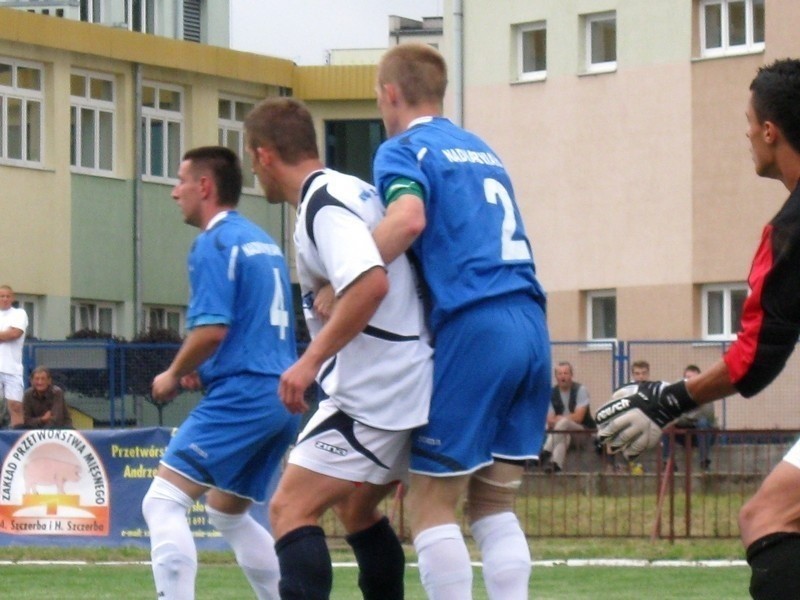 Nadnarwianka Pułtusk 1:2 MKS Kutno