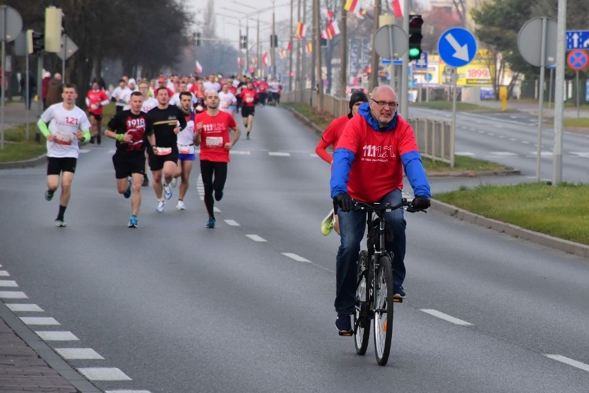 Zawodnicy wystartowali ze Stadionu Miejskiego im....