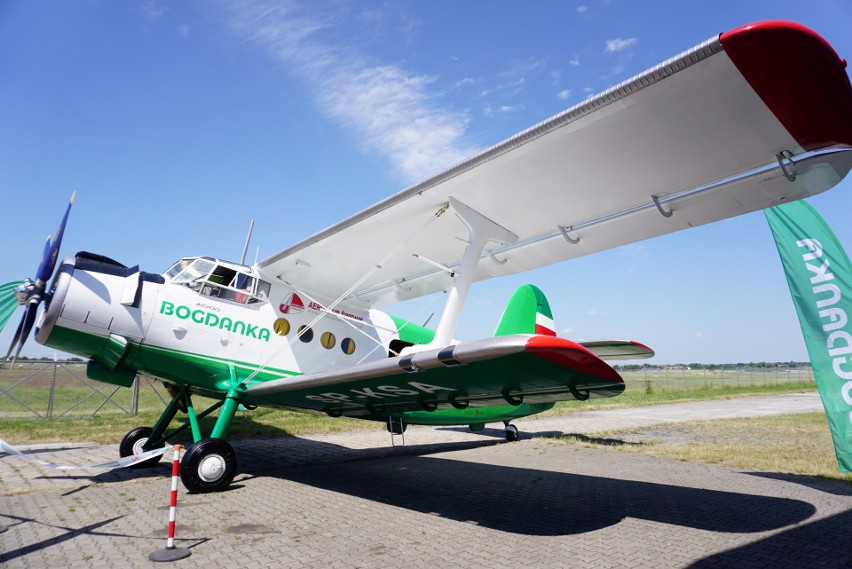 Świdnik. Antonov w barwach Bogdanki. Lubelska kopalnia wsparła odbudowę historycznego samolotu. „To wizytówka Lubelszczyzny”. Fotorelacja