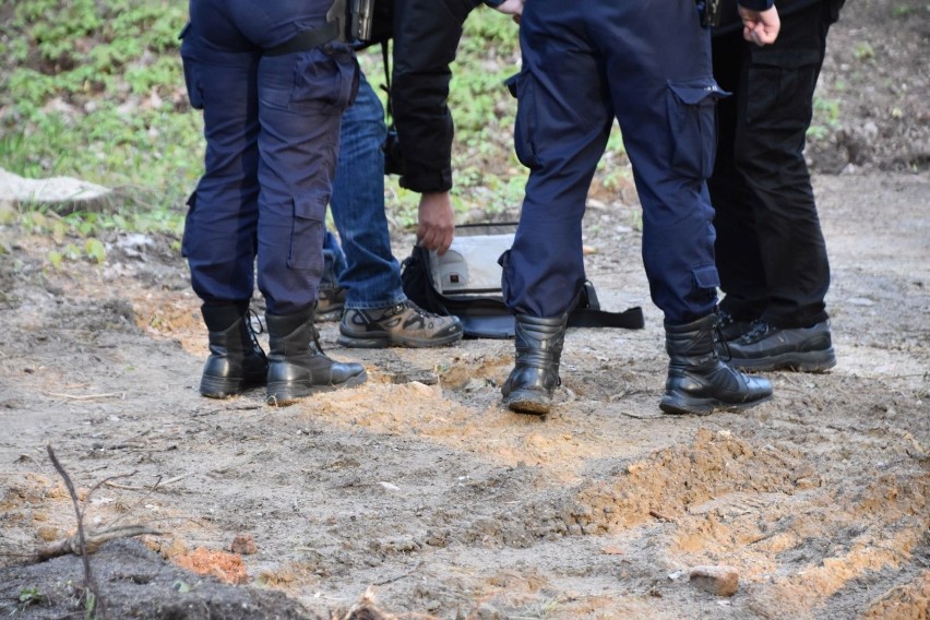 Na miejsce znaleziska szczątków ludzkich przyjechała policja