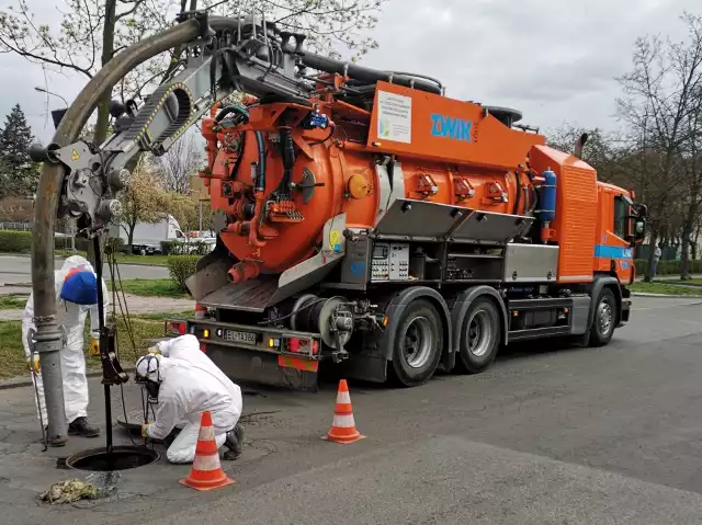 To co łodzianie wrzucają do sedesu, muszą potem wyciągnąć pracownicy ZWiK.