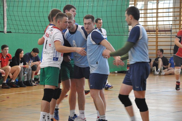 Męski zespół Rodzinnej Akademii Sportu Szydłowiec podczas ubiegłorocznego turnieju.
