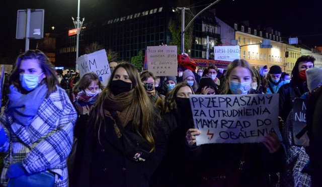 Strajk Kobiet w Gdańsku w poniedziałek, 23.11.2020 r.