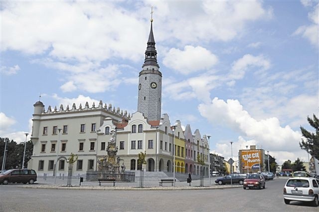 Kamienniczki wyglądają uroczo, ale kupców na nie brak. (fot. Daniel Polak)