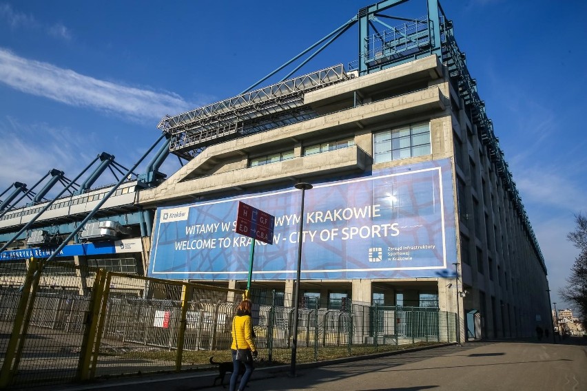 Kraków. Kilka wariantów budowy parkingów przy stadionie Wisły. Mają być konsultacje w sprawie modernizacji tego obiektu wraz z otoczeniem