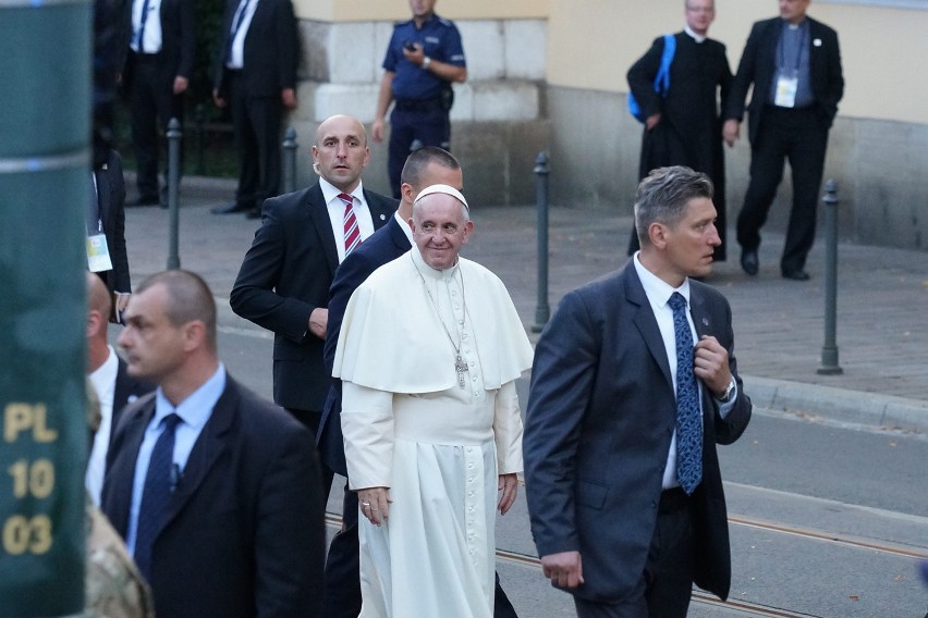 Papież na ul. Franciszkańskiej