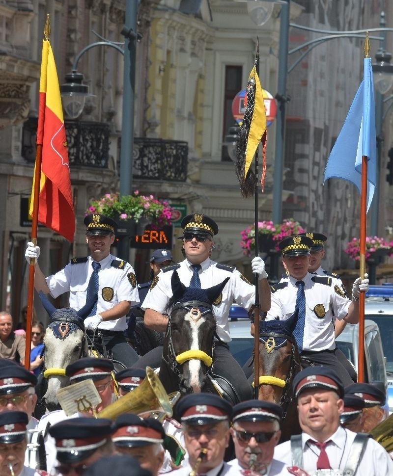 Piotrkowska otwarta! Zabawa na deptaku potrwa do niedzieli [zdjęcia]