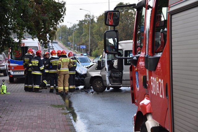 Wypadek na Gliwickiej w Rybniku - Wielopolu. Droga zablokowana