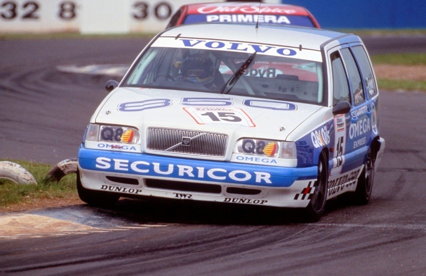 Volvo 850...