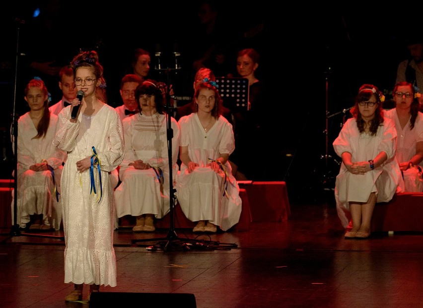 W Pałacu Kultury Zagłębia odbył się koncert "Podaj rękę...