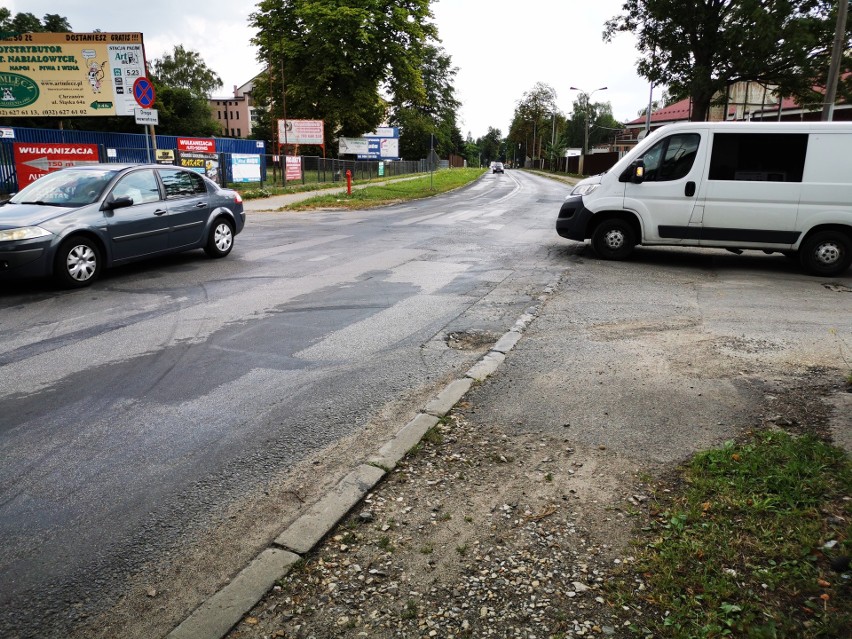 Chrzanów. Trwa remont ul. Śląskiej. Prace na DK 79 powoli posuwają się do przodu [ZDJĘCIA] 