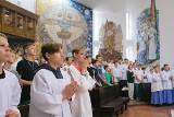 Rozpoczęciu roku formacyjnego Liturgicznej Służby Ołtarza. Ministranci z czternastu parafii rywalizowali o puchary