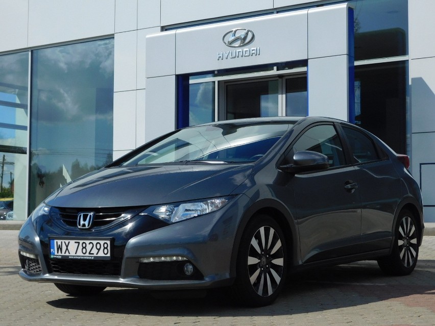 4. Honda Civic. Silnik 1,4 benzyna, rok produkcji 2014, cena...