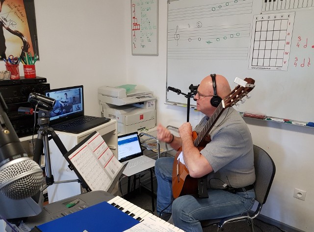 Nauczyciele Szkoły Muzycznej Yamaha pracują on-line