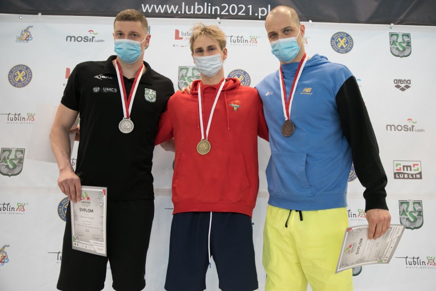 Cztery medale pływaków AZS UMCS w pierwszym dniu mistrzostw Polski seniorów. Zobacz zdjęcia 