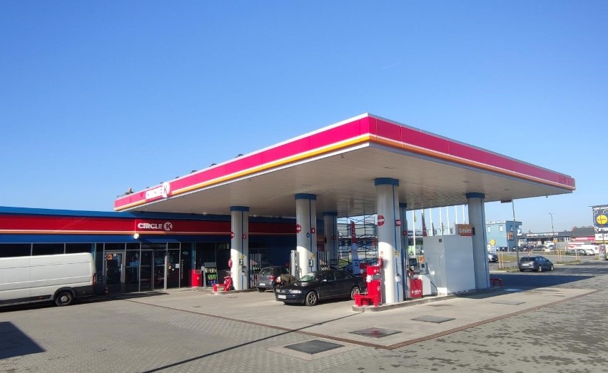 Nowa stacja Circle K powstała w Jędrzejowie. Prócz paliwa, są kawa i przekąski 