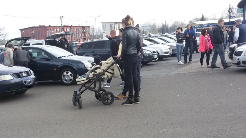 Na giełdzie samochodowej w Mysłowicach gorąca niedziela