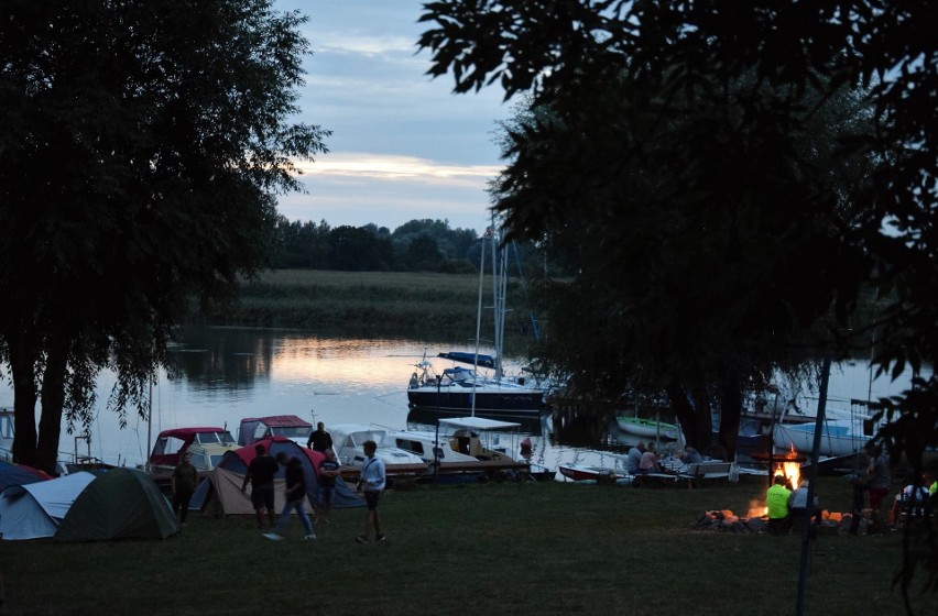 Regatom w ramach Kujawsko-Pałuckiej Operacji Żagiel na jez....