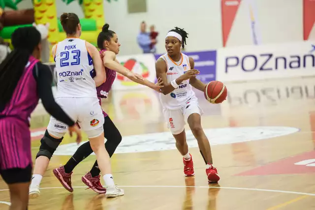Amerykanka Aisha Sheppard zdobyła 21 punktów i była najskuteczniejszą zawodniczką Enei AZS Politechniki w meczu z Basketem Bydgoszcz (81:74)