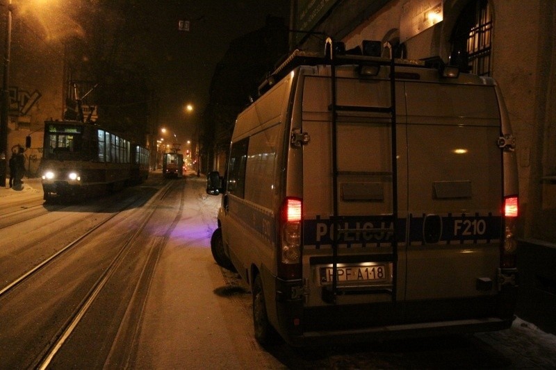 Tramwaj potrącił mężczyznę na Gdańskiej [zdjęcia]