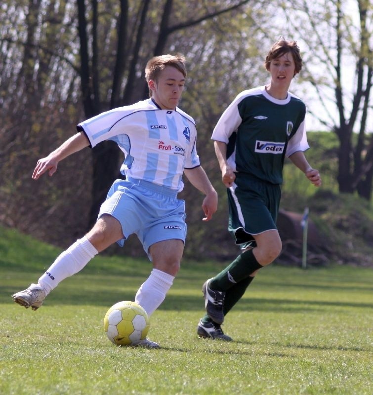 Stal Rzeszów - Stal SW (juniorzy mlodsi B)...