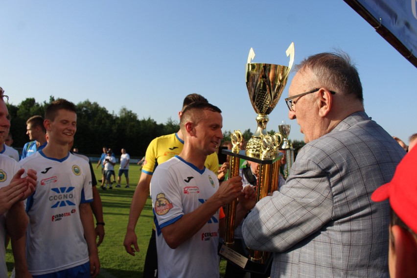 Hutnik Kraków - Orzeł Ryczów. Finał Pucharu Polski na...