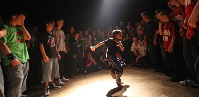 Ponad 300 osób bawiło się na sobotnim Hip Hop party w Słupskim Ośrodku Kultury.